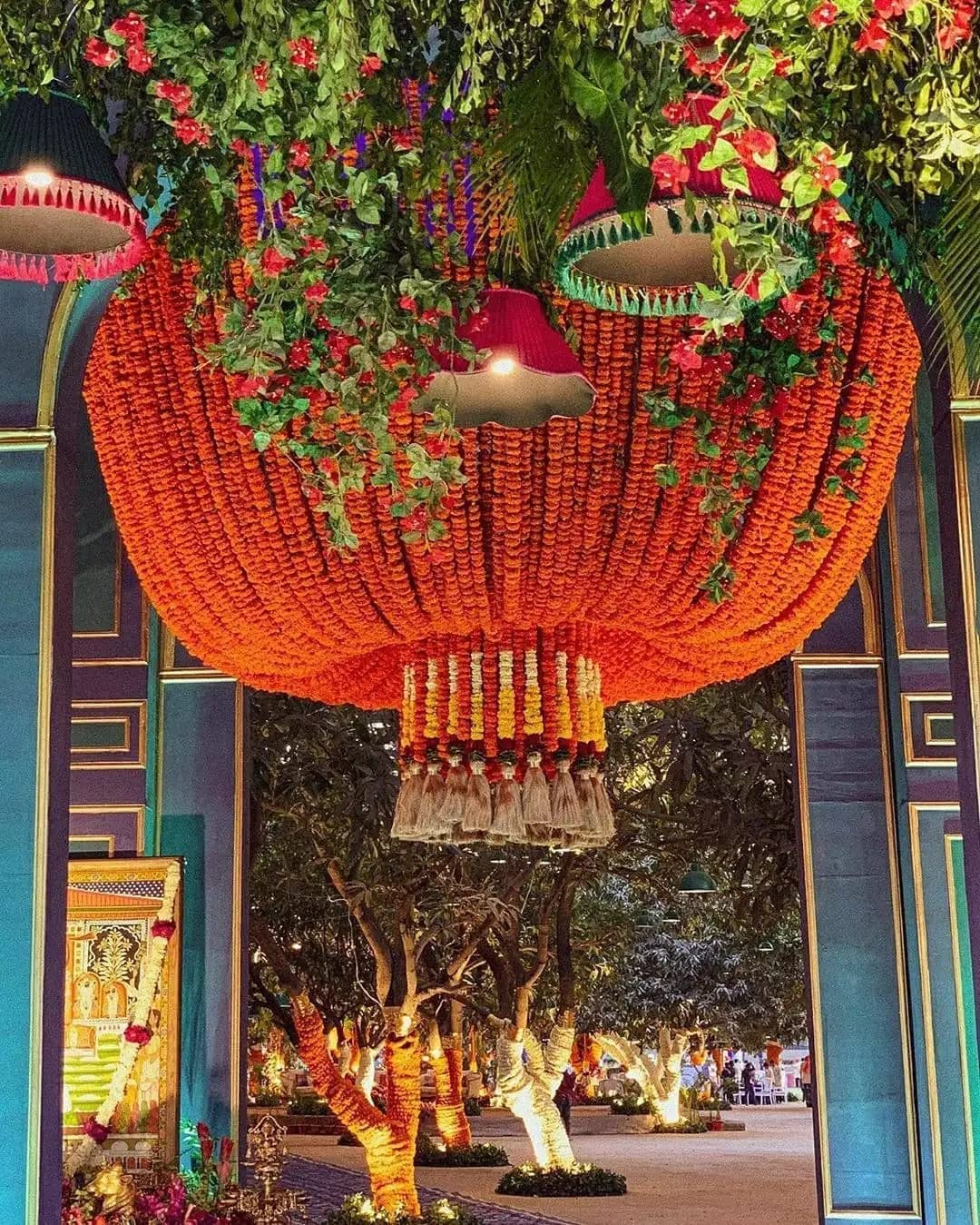 5 Pc Marigold Garland 5 Ft Long Strands of Artificial Marigold Flowers Diwali Decorations Home Indian Décor for Pooja Wedding Spring Bush Floral Faux Garland Día de Muertos Décor Day of Dead (Orange)