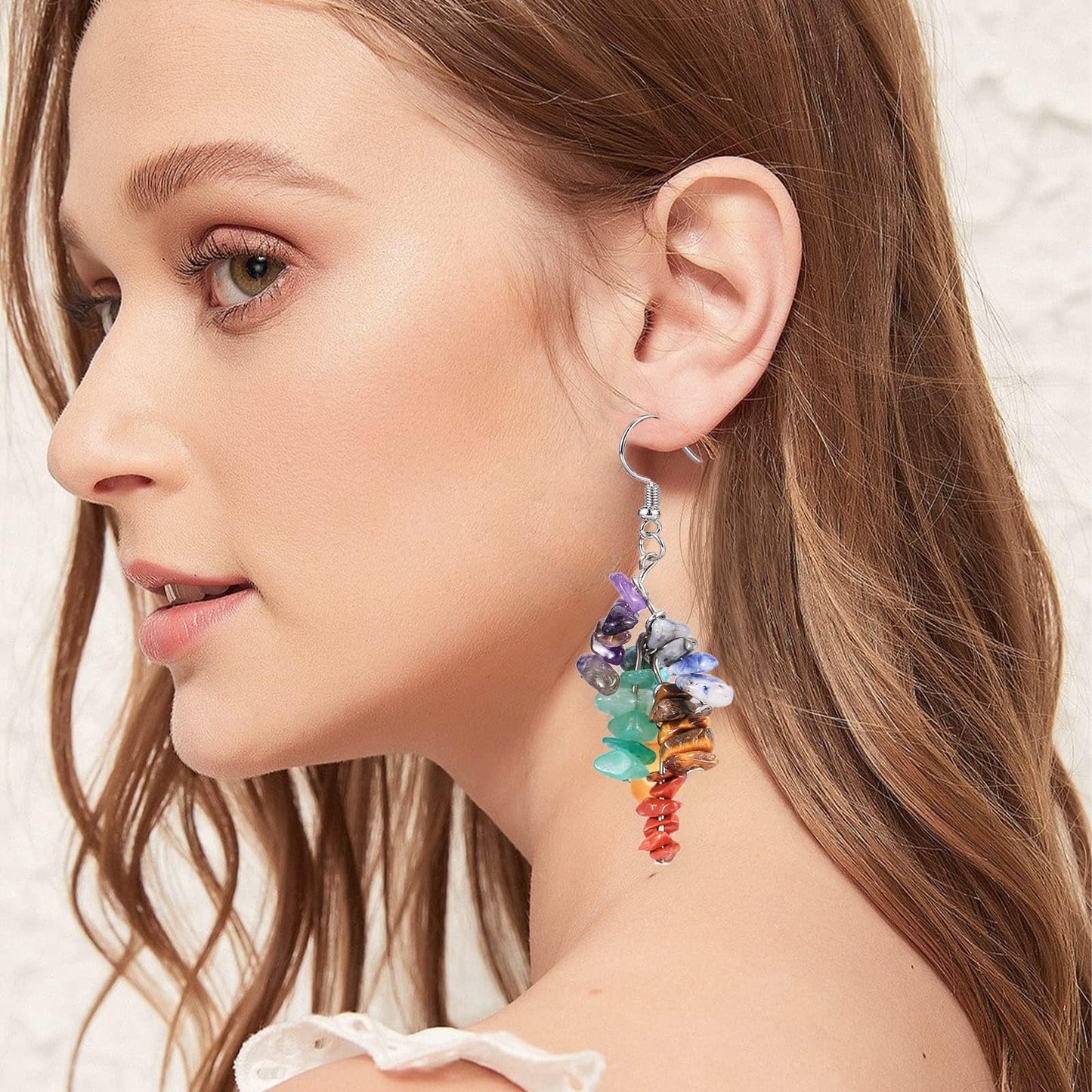 500pcs Natural Chip Stone Beads Multicolor 5mm to 8mm Irregular Gemstone Healing Crystal Loose Rocks Bead Hole Drilled DIY for Bracelet Necklace Earrings Jewelry Christmas Making Craft