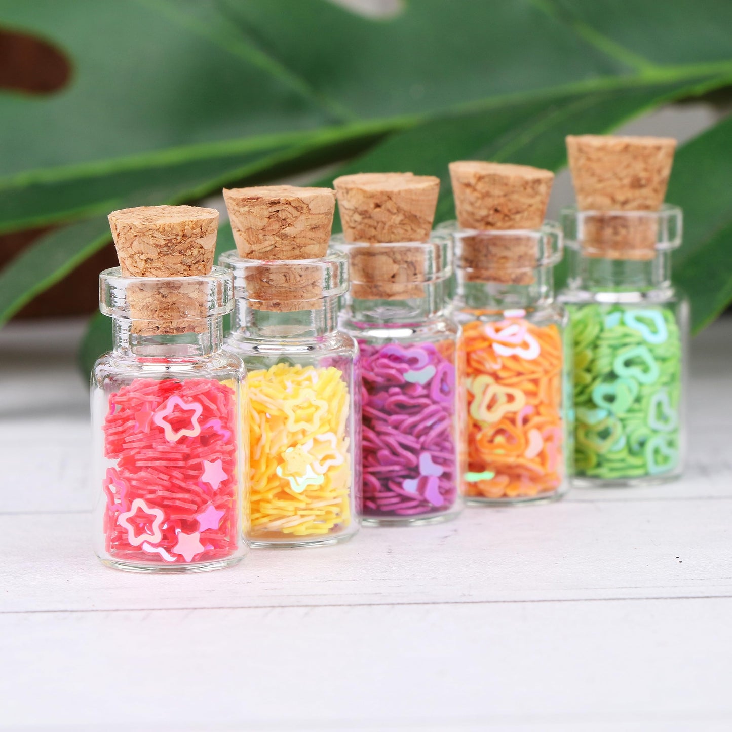 100pcs 1ml Small Mini Glass Bottles Jars with Cork Stoppers Tiny Vials for DIY Art Crafts Wedding Favors