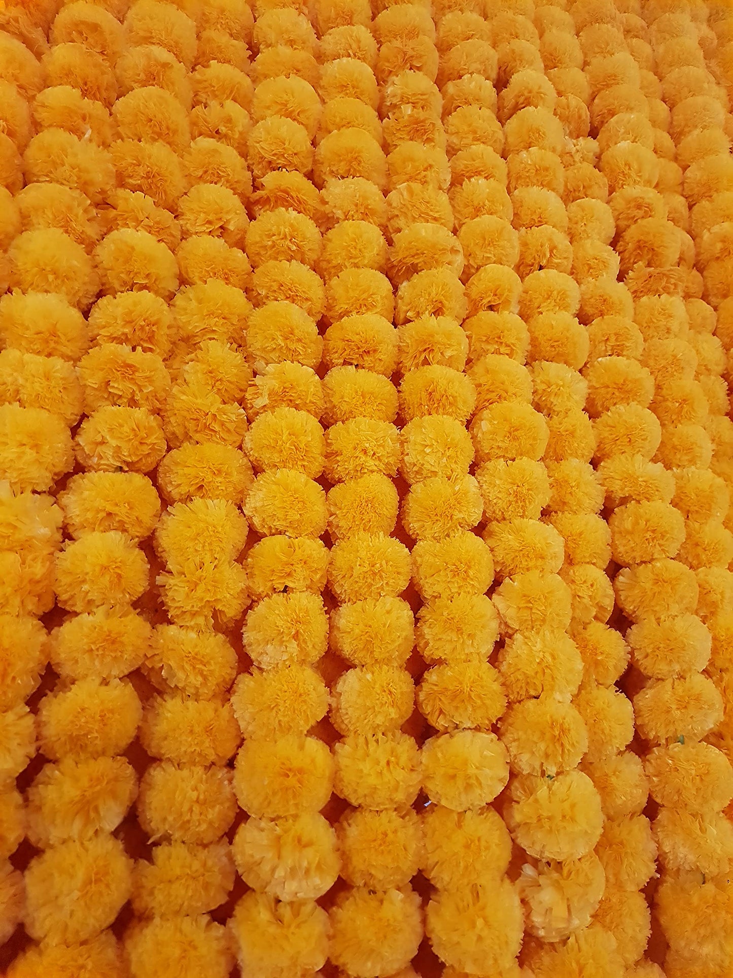 5 Pc Marigold Garland 5 Ft Long Strands of Artificial Marigold Flowers Diwali Decorations Home Indian Décor for Pooja Wedding Spring Bush Floral Faux Garland Día de Muertos Décor Day of Dead (Orange)