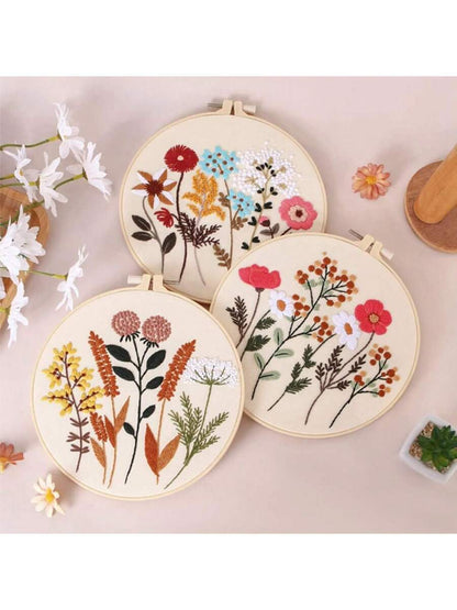 4 PCS Flower Embroidery Kit for Beginners with Pattern and Instructions, Embroidery Supplies, Cross Stitch Kits, Wooden Embroidery Hoops,Threads And Needles,Needlepoint Kit