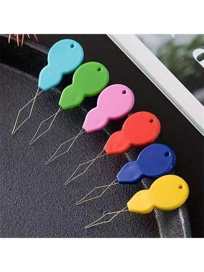 5pcs Plastic Needle Threaders, Hand/Machine Sewing Tool, Needle Threader Hand Machine Sewing Tool For Sewing Crafting, Knitting Craft, Quilting, DIY Art, Color Random-Halloween,Christmas,Fall,Winter, Supplies,