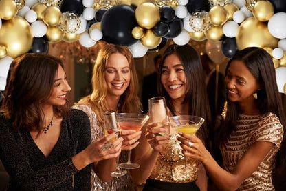 Black Gold White Balloon Arch Kit,137 Pcs Balloon Garland Kit Confetti Metallic with Balloons Tape for Wedding, Birthday,Graduation,New Years,Special Events Party Decoration