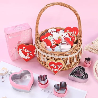 BakingWorld Heart Cookie Cutter Set,9 Piece Heart Shapes Stainless Steel Cookie Cutters Mold for Cakes Biscuits and Sandwiches,0.98"/1.45"/1.57"/1.96"/2.04"/2.32"/2.75"/3.18"/3.74" Assorted Sizes