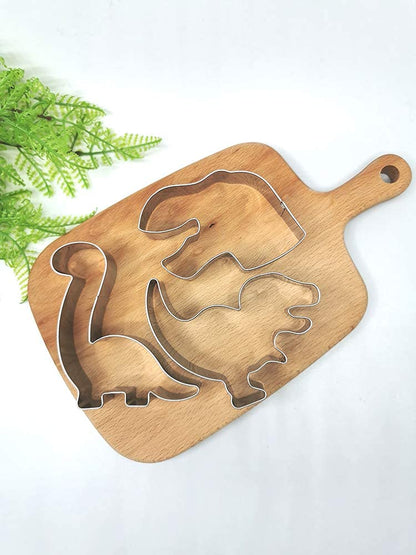 New Dinosaur Cookie Cutter Set-7 Piece-Footprint and Head, Tyrannosaurus(T-Rex), Brontosaurs, Spinosaurus, Triceratops, Pterodactyl, Baking Mold for Kids Dinosaur Birthday Party