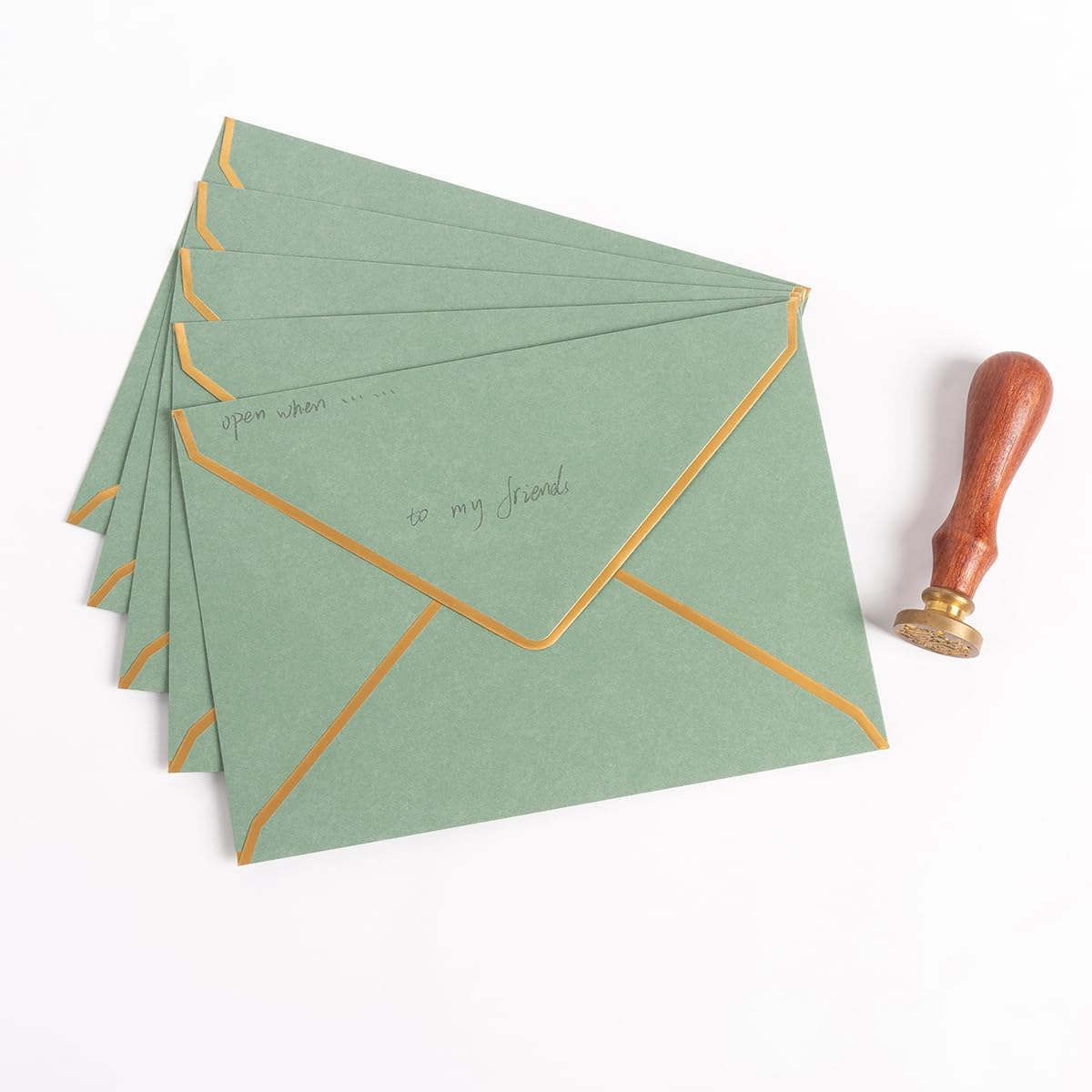 50 Pack Sage Green A7 Envelopes 5 x 7 Self-Adhesive V Flap Envelopes with Gold Border for Office, Greeting Card, Wedding, Graduation, Baby Shower, Parties, Invitations (Sage Green, 5x7)