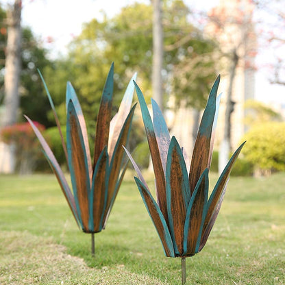 2pcs Tequila Rustic Sculpture DIY Metal Agave Plant Home Decor Rustic Hand Painted Metal Agave Garden Ornaments Outdoor Decor Figurines Home Yard Decorations Stakes Lawn Ornaments…
