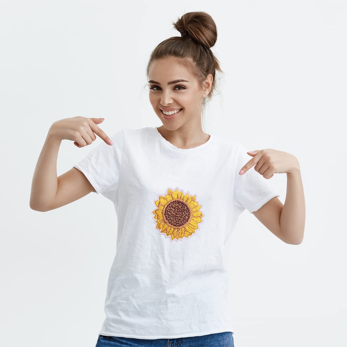 35 Pieces Embroidered Iron on Patch, Sunflowers Butterfly Daisy Flower Iron on Patches Set, Sew On/Iron on Patch Applique for Clothes, Dress, Hat, Jeans, DIY Accessories