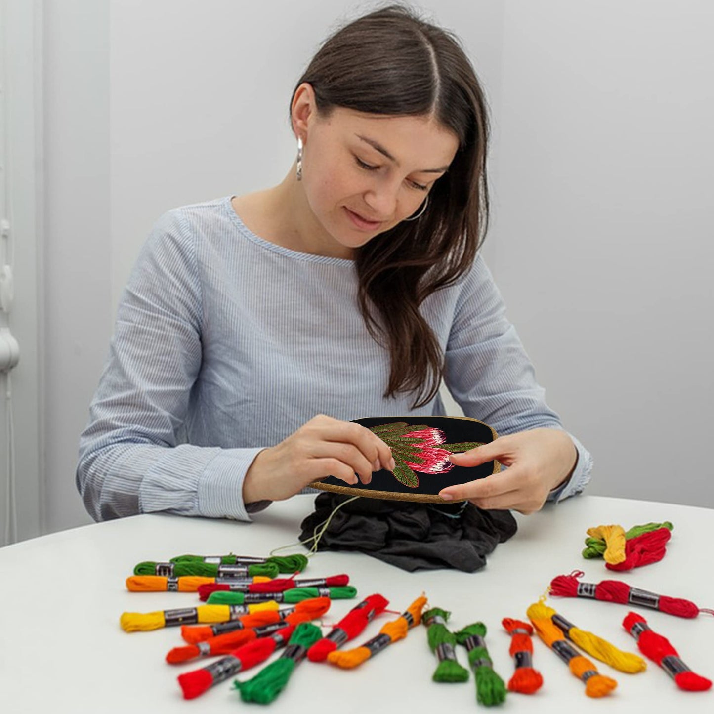 Resin Decorative Embroidery Hoop - 3 Pieces 10*7 inch Cross Stitch Hoops Set, Resin Embroidery Frame for Display Sewing Craft Hanging Ornament (Imitation Wood)