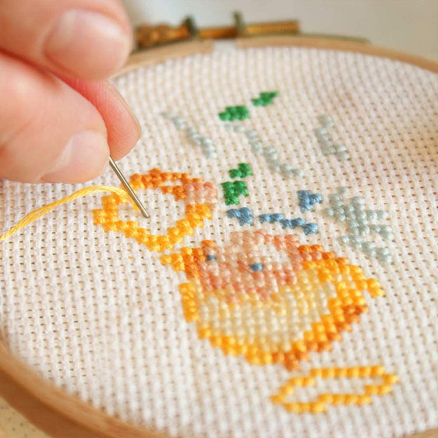 11pcs Cross Stitch Fabric DIY Cross Stitch Aida Cloth Fabric for Embroidery DIY Handmade Art Craft (5.9×5.9in)