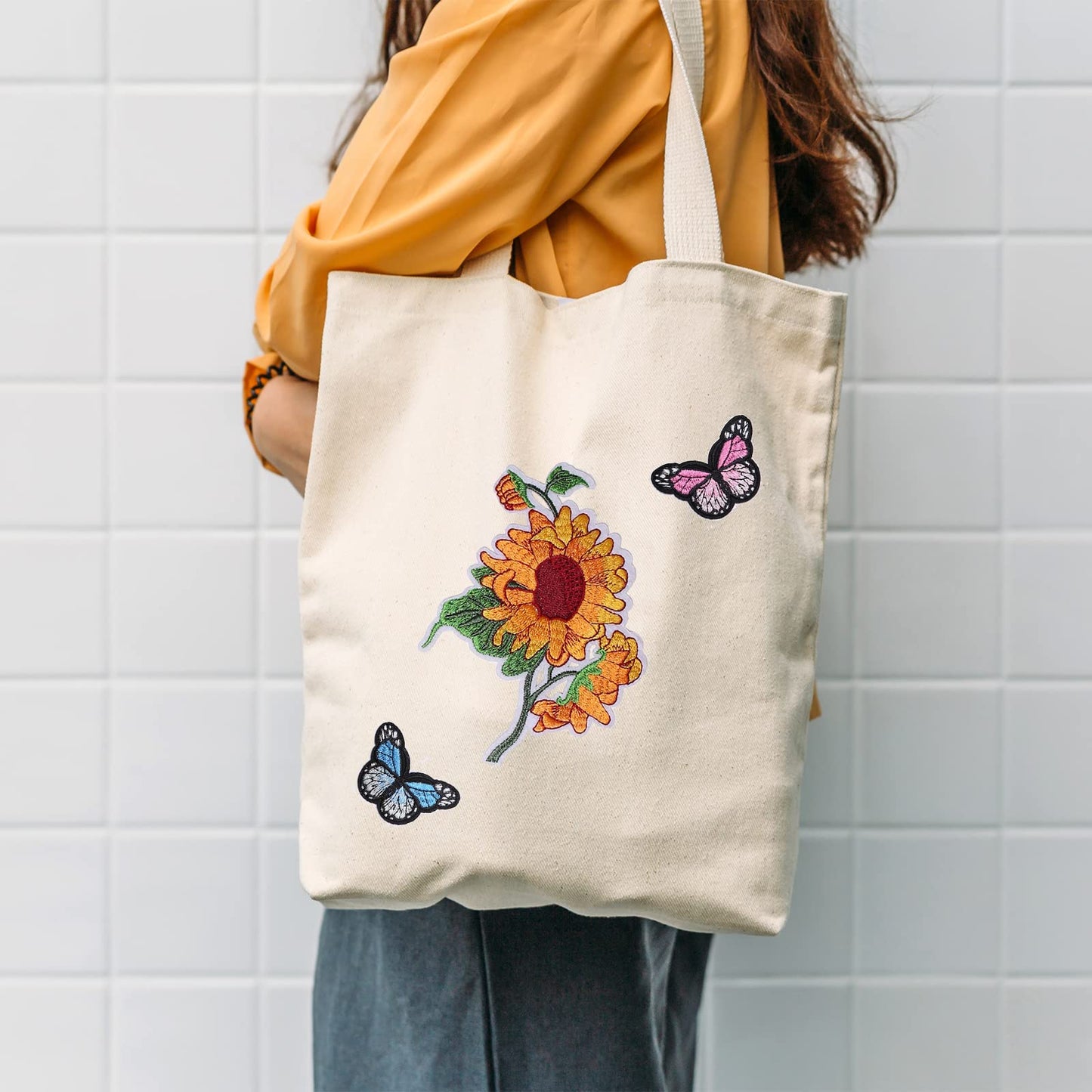 35 Pieces Embroidered Iron on Patch, Sunflowers Butterfly Daisy Flower Iron on Patches Set, Sew On/Iron on Patch Applique for Clothes, Dress, Hat, Jeans, DIY Accessories