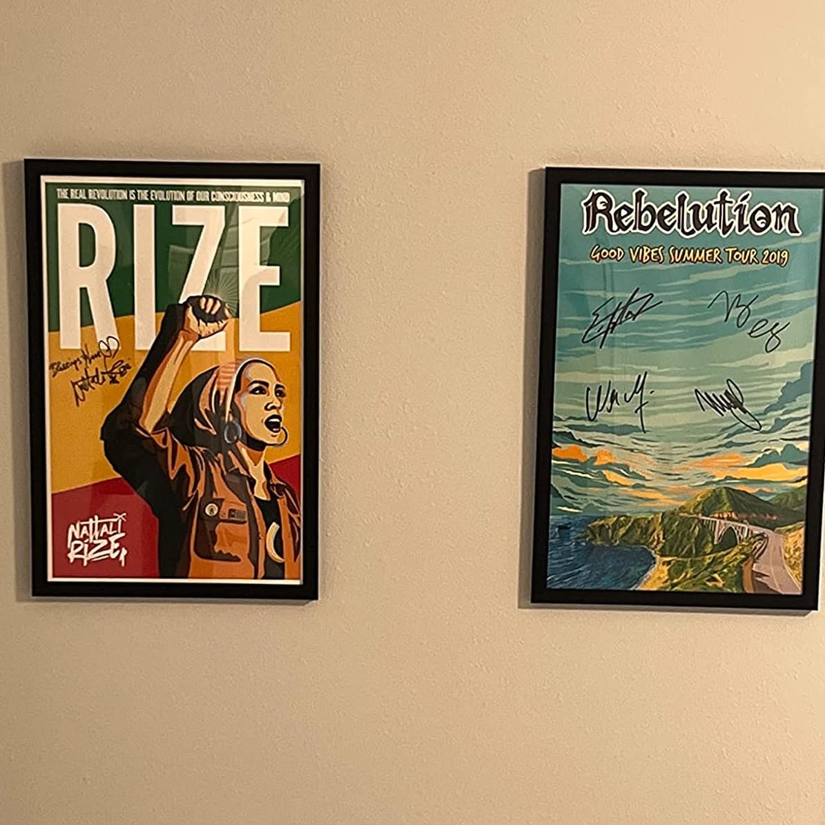 11x17 Picture Frame, Display Poster 8x12 with Mat or 11 x 17 Without, Wall Gallery Photo Frames, Black, 2 Pack