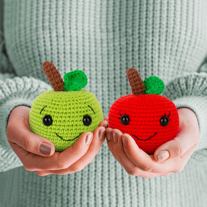 Crochet Kit for Beginners, Beginner Crochet Starter Kit with Step-by-Step Video Tutorials, Learn to Crochet Kits for Adults Kids, DIY Knitting Supplies, Apple Couple (40%+ Yarn)
