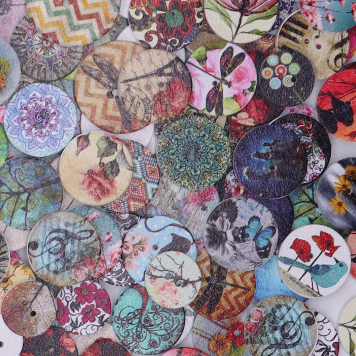 400 Pcs Wooden Buttons - Many Styles Decorative, Cute 3D Buttons for DIY Sewing (20mm, 15mm, 25mm)