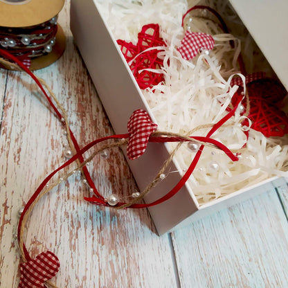 5.47 Yards Valentine's Day Heart Beads Ribbon Stain Ribbon Heart Garland Wreath for Valentine's Day Wedding Decoration