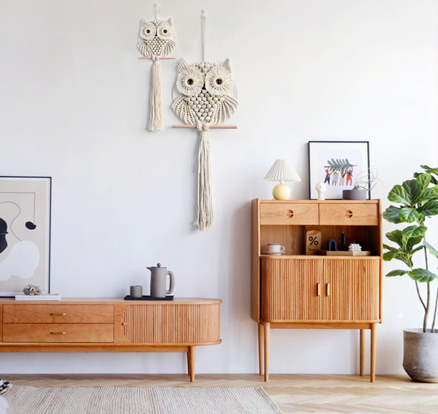 Owl Macrame Wall Hanging-Hand Woven Boho Tapestry-Macrame Wall Decor -Owl Decor for Bedroom, Living Room, Nursery (Beige-Small)