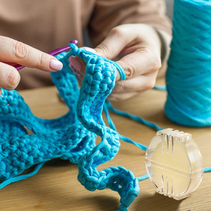 2 Pcs Thread Wax Thread Conditioner Beeswax for Hand Sewing Embroidery Beeswax Floss Conditioner for Quilting Sewing Strengthening Line Embroidery Wax (Colorless)