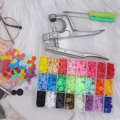 1440Pcs Plastic Snap Buttons No-Sew Snap Fasteners T5 Snaps with Snaps Pliers Kit for Clothing Sewing,Rain Coat,Bibs,Clothes Crafting(24 Colors,360Sets)