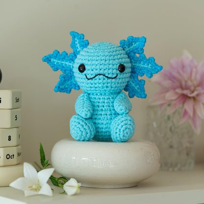 Crochet Kit for Beginners, Crochet Animal Kits,Crocheting Kit for Starters with Step-by-Step Video Tutorials, Beginner Crochet Kit for Adults (1Pack Blue Axolotl)