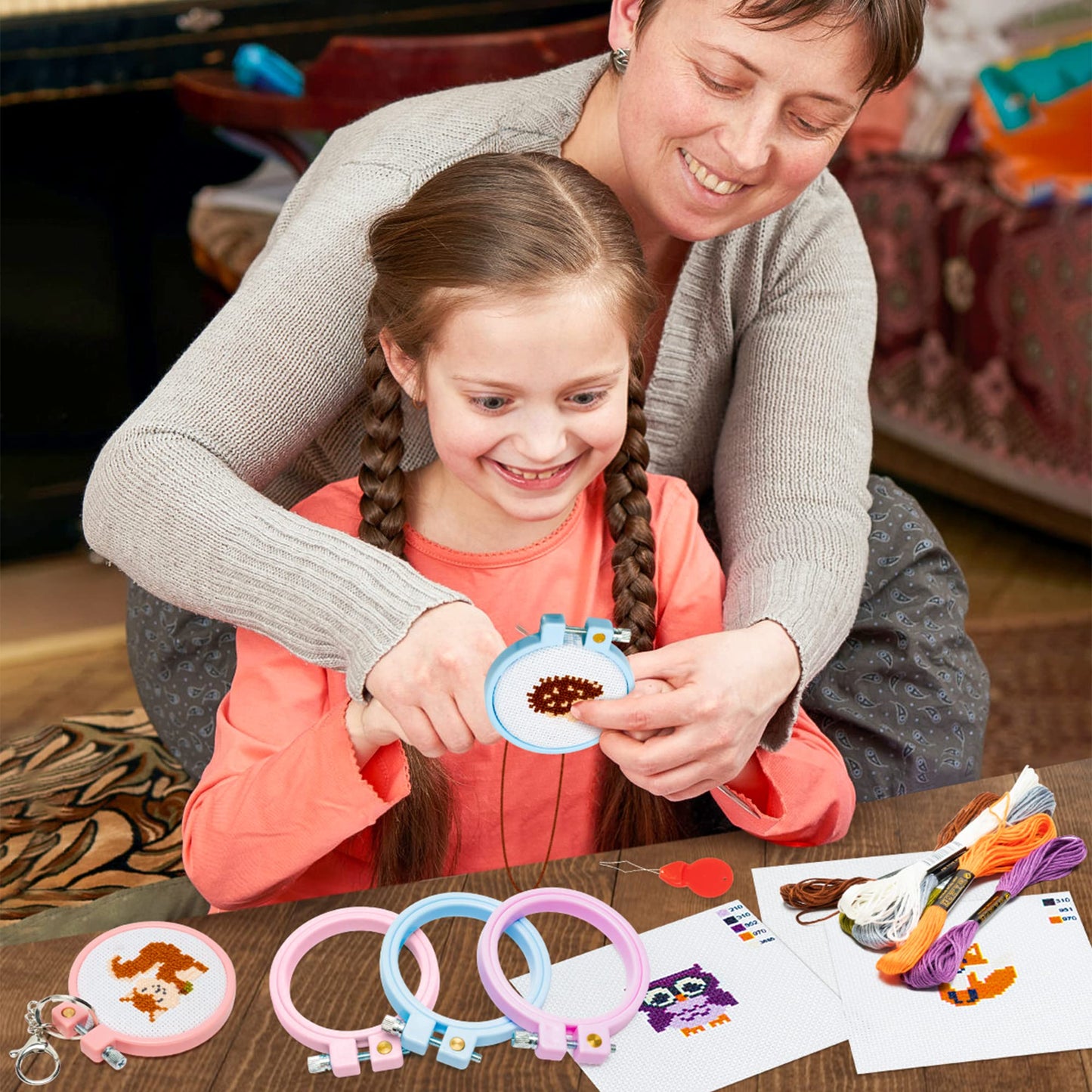 5Pcs Embroidery Kit for Kids Stamped Cross Stitch DIY Key Chain with Woodland Animal Patterns Needlepoint Starter Kits Craft Supplies for Beginners Adults Schoolbag