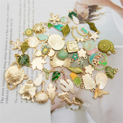 30pcs Mixed Enamel Green Theme Charms Pendants for Jewelry Making Bulk lot Necklace Earrings Bracelet Craft Findings