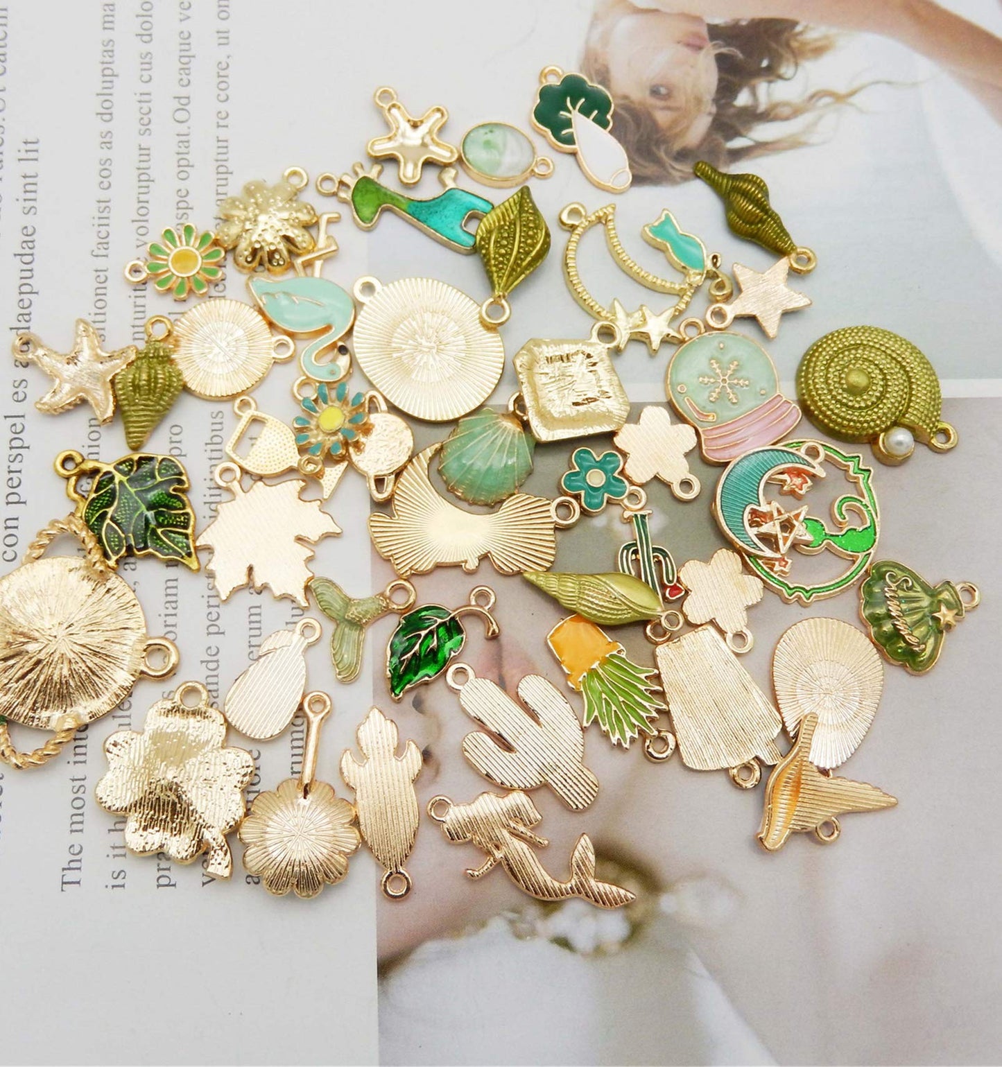 30pcs Mixed Enamel Green Theme Charms Pendants for Jewelry Making Bulk lot Necklace Earrings Bracelet Craft Findings