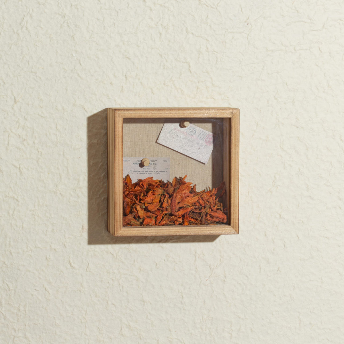 Shadow Box Frame 6x6 Shadow Box Display Case with Linen Back of Awards Memorabilia Flower, Pictures, Keepsakes、Bouquet、Medals and More Photos Memory Box