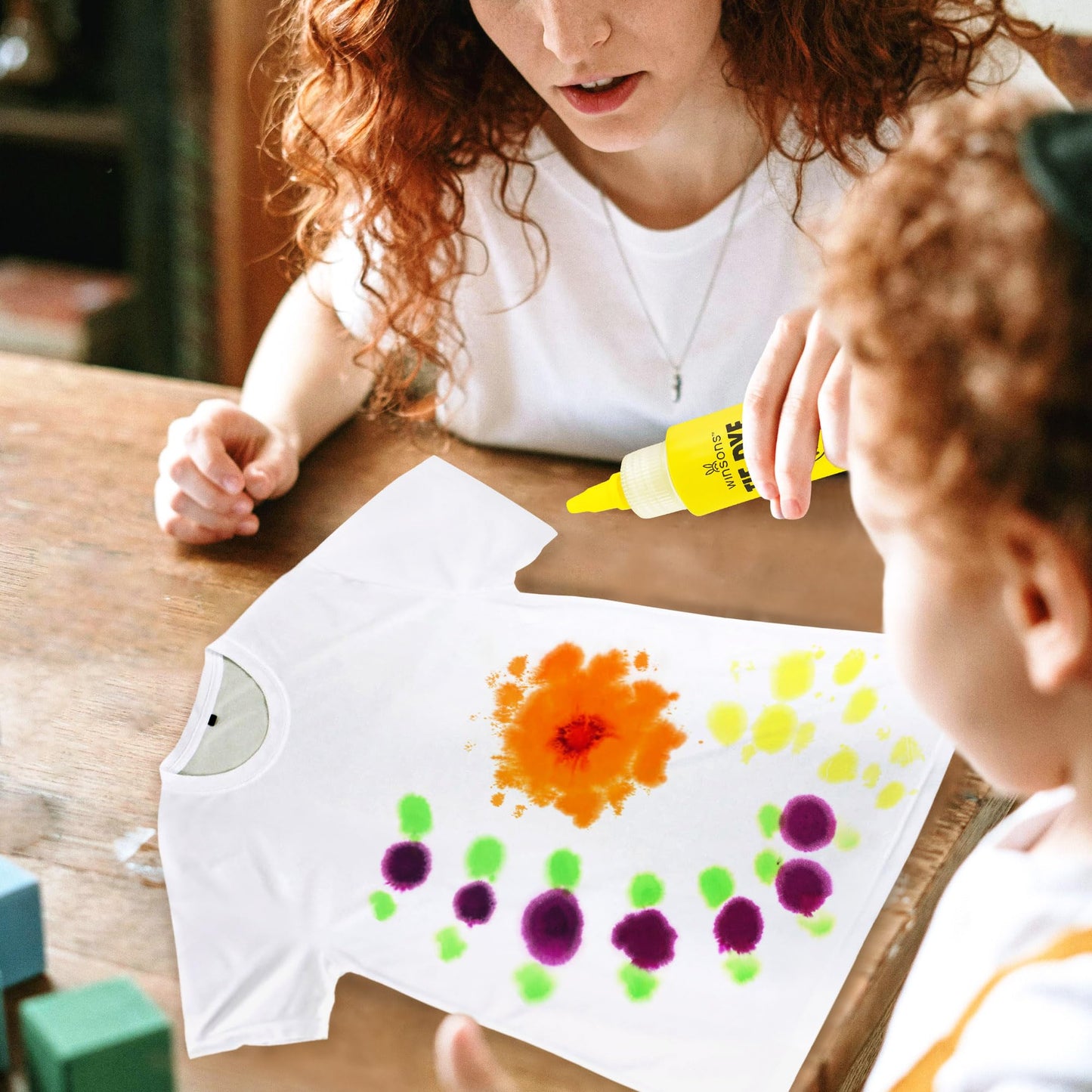 Tie Dye Kit, Tie Dye Set for Kids, 12 Vibrant Colors Pre-Filled Tye Dye Bottles, Non Toxic Permanent Fabric Dye Art Set, Easy DIY Fabric Art - Create Fun