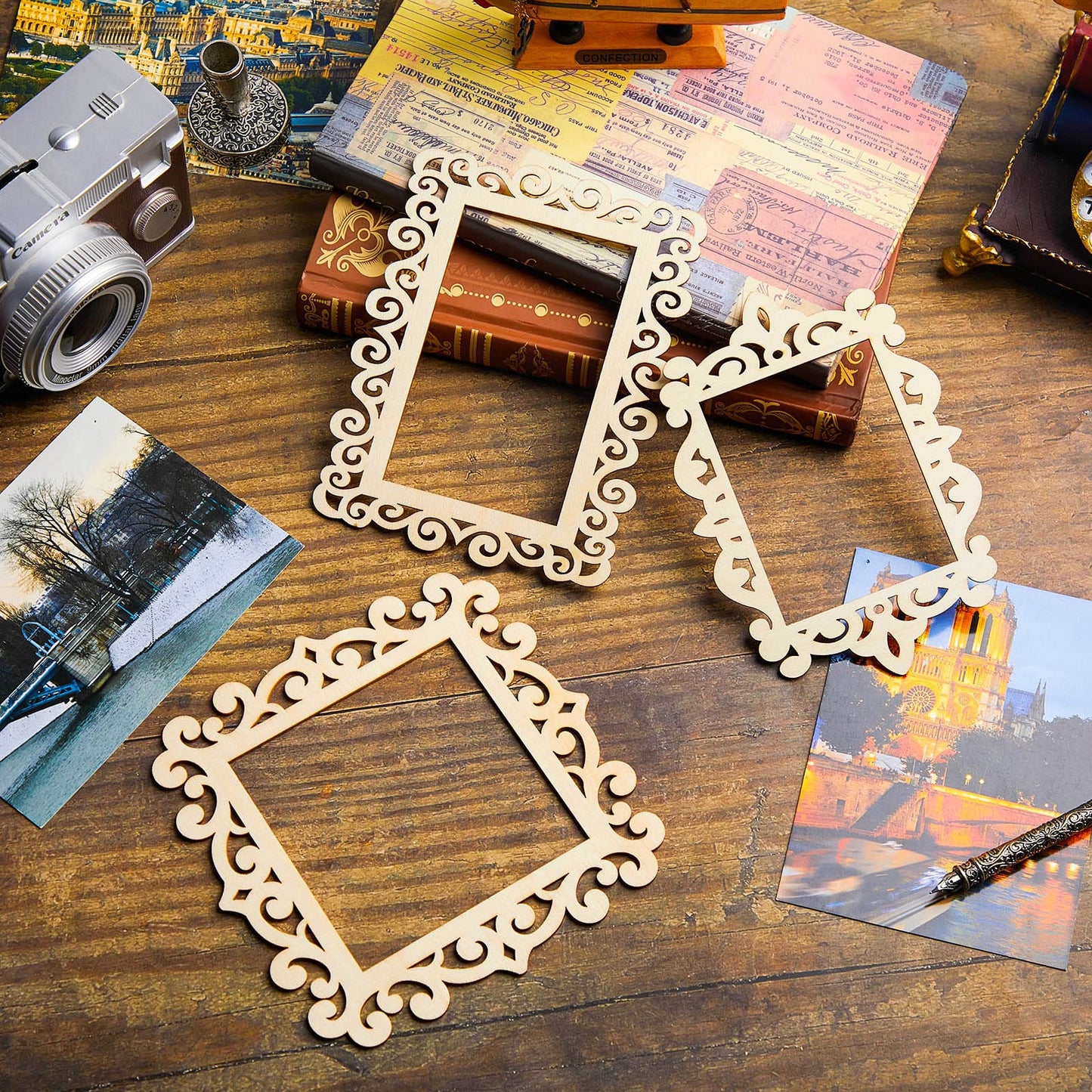 18 Pieces Wood Frames for Crafts Unfinished Wood DIY Picture Unfinished Picture Frames Ornament Craft with Ropes for DIY Christmas Tree Hanging Decor Photo Display 5.9 x 4.7 Inch