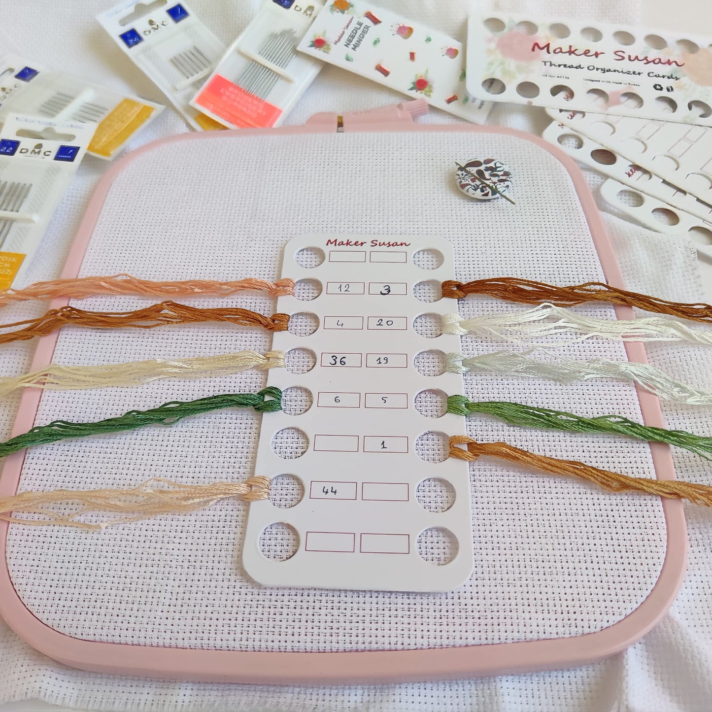 Cross Stitch Needles Kit - 3 Pack (22-26 & 1-5 Sizes), Blunt End, Large Eye, Organizer Card (30 Needles, 1 Card)